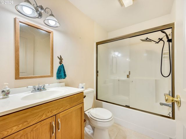 89989 MANION Dr, Warrenton, OR 97146