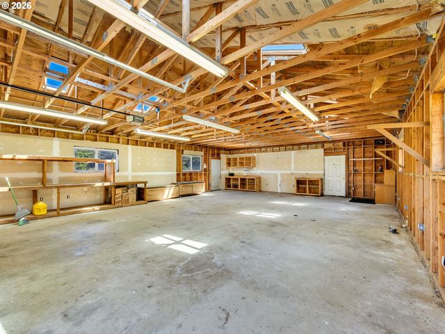 89989 MANION Dr, Warrenton, OR 97146