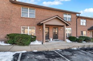 10510 Briston Court, St Louis, MO 63114