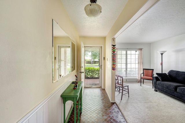 5922 Willowbend Boulevard, Houston, TX 77096