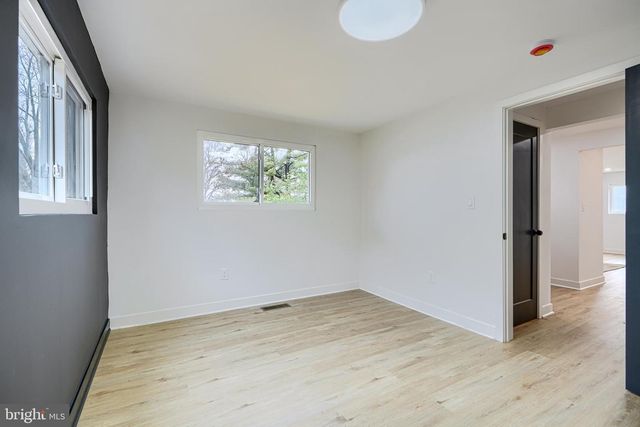 2802 STEELE RD, Baltimore, MD 21209