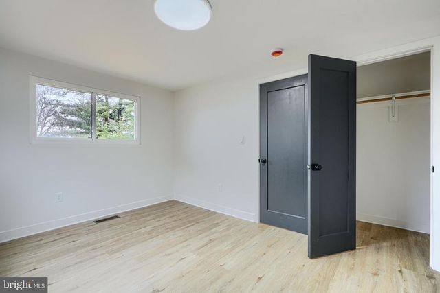 2802 STEELE RD, Baltimore, MD 21209