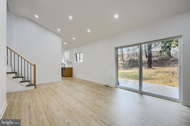 2802 STEELE RD, Baltimore, MD 21209