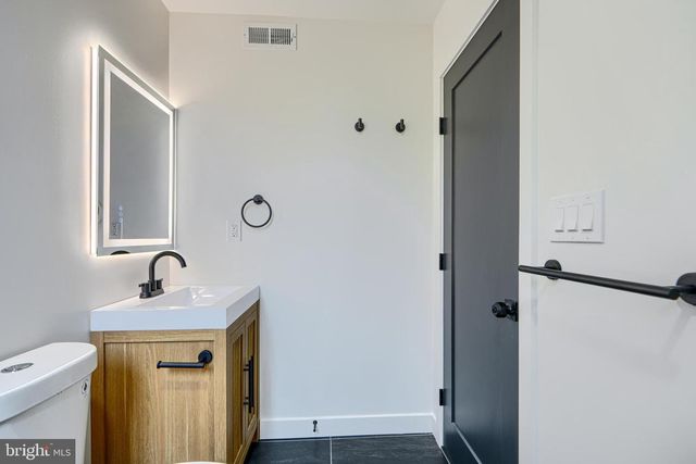 2802 STEELE RD, Baltimore, MD 21209