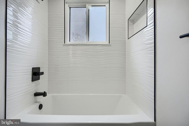 2802 STEELE RD, Baltimore, MD 21209