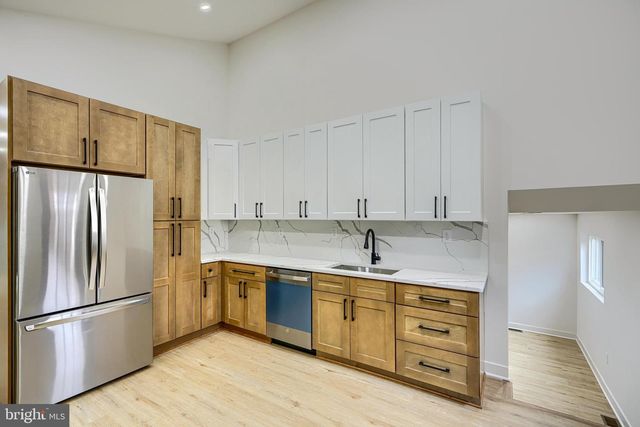 2802 STEELE RD, Baltimore, MD 21209