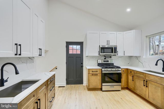 2802 STEELE RD, Baltimore, MD 21209