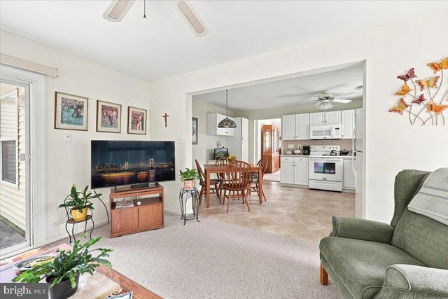 44 PEPPERGRASS DR N, Mt Laurel, NJ 08054