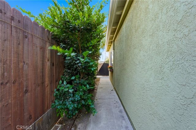 1933 W Jacaranda, Fullerton, CA 92833