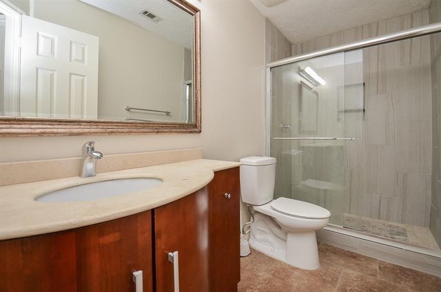 3702 Lauderwood Lane, Katy, TX 77449
