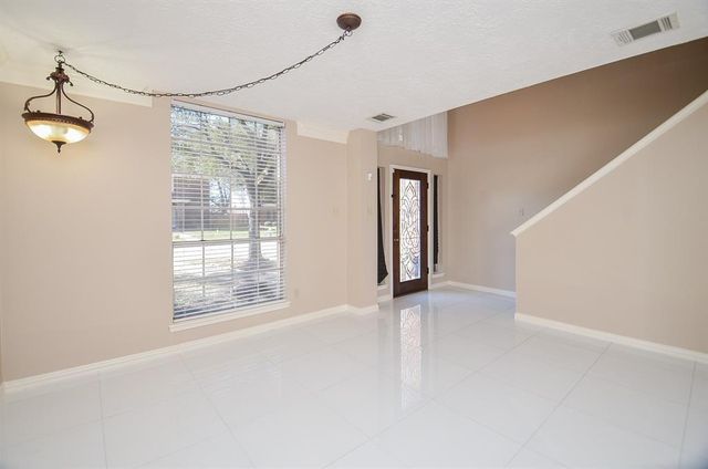 3702 Lauderwood Lane, Katy, TX 77449