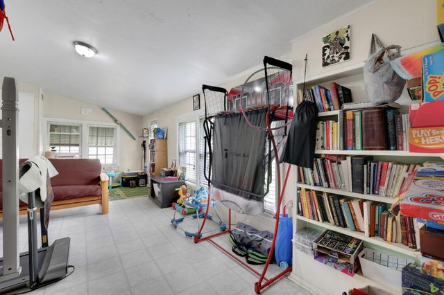 2713 Cos Street, Liberty, TX 77575