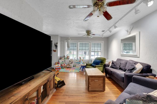 2713 Cos Street, Liberty, TX 77575