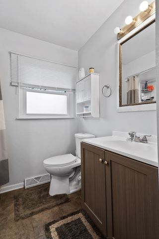 5950 Hayes Place, Merrillville, IN 46410