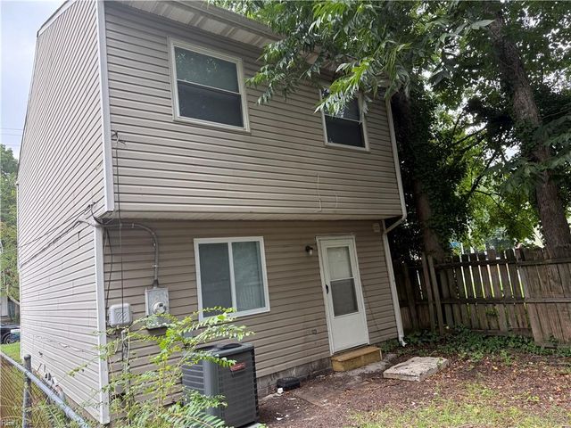 530 W 27th ST, Norfolk, VA 23517