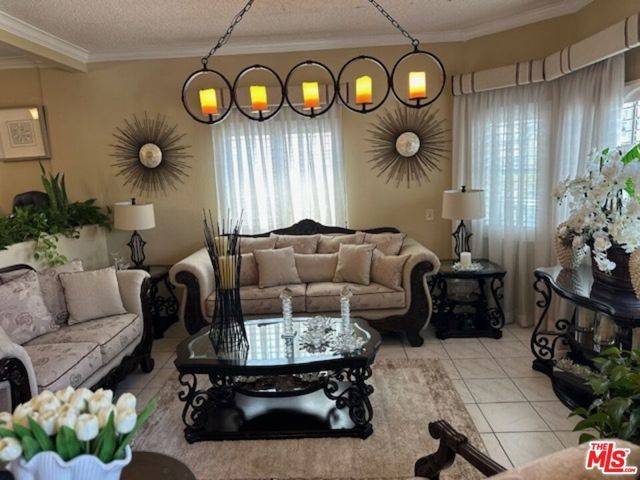 1130 E 66th Street, Inglewood, CA 90302
