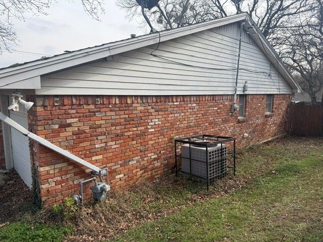 7344 Monterrey Drive, Fort Worth, TX 76112