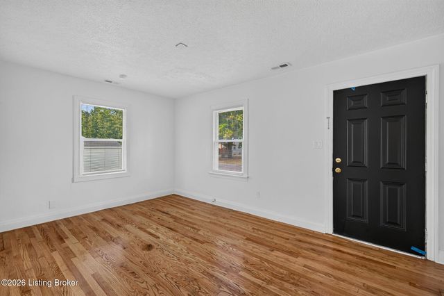602 W Florence Ave, Louisville, KY 40215