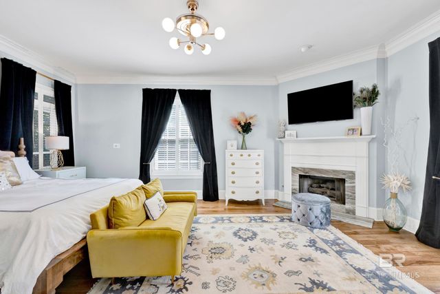 4 Savannah Court, Mobile, AL 36608