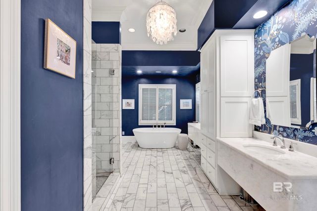 4 Savannah Court, Mobile, AL 36608