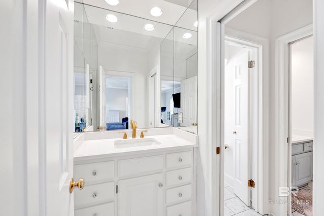 4 Savannah Court, Mobile, AL 36608