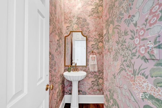 4 Savannah Court, Mobile, AL 36608