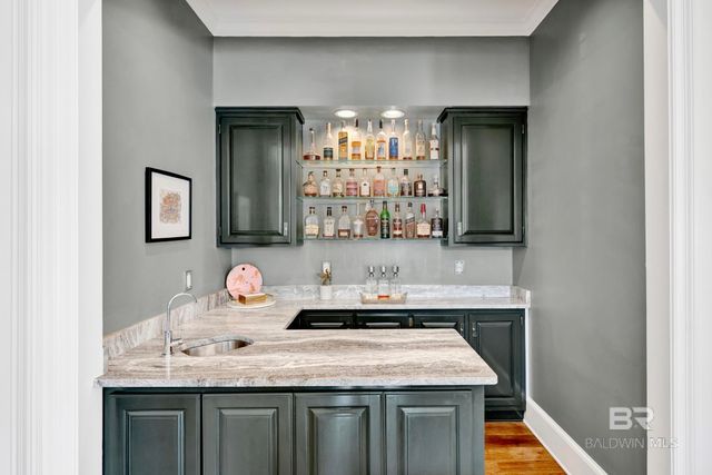 4 Savannah Court, Mobile, AL 36608