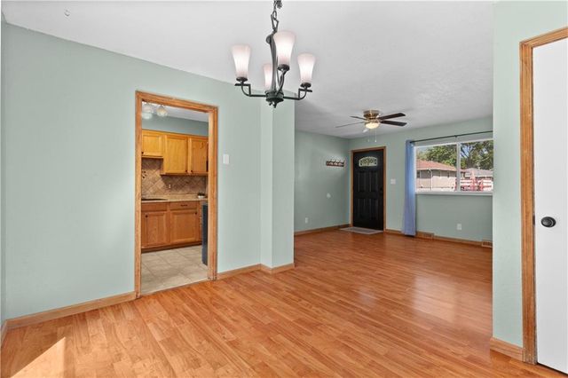 104 SE Kingscross Road, Blue Springs, MO 64014