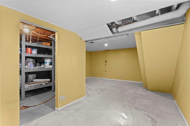 104 SE Kingscross Road, Blue Springs, MO 64014