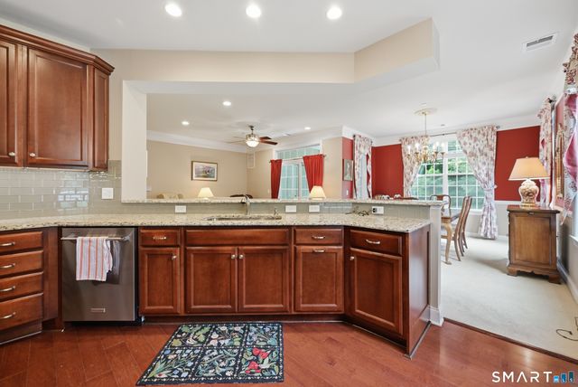 1011 Brookside Court 1011, Newtown, CT 06470