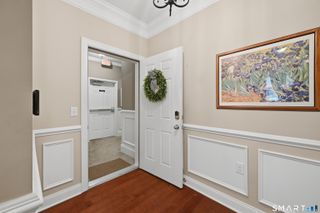 1011 Brookside Court 1011, Newtown, CT 06470