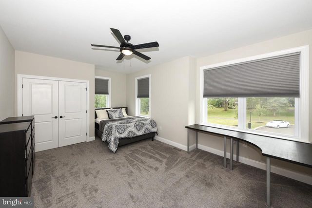 8 ELIZABETH LN, Doylestown, PA 18901