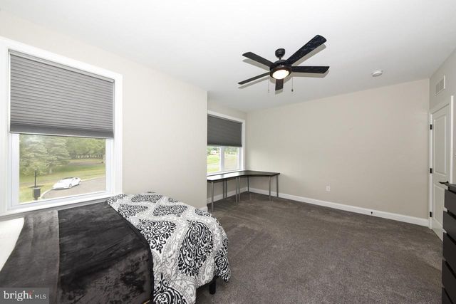 8 ELIZABETH LN, Doylestown, PA 18901