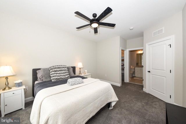 8 ELIZABETH LN, Doylestown, PA 18901