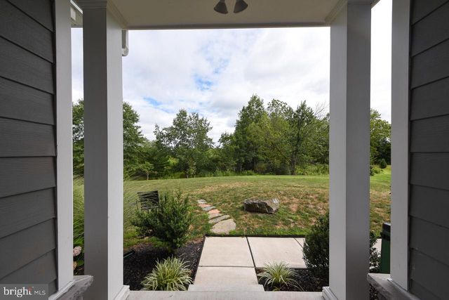 8 ELIZABETH LN, Doylestown, PA 18901