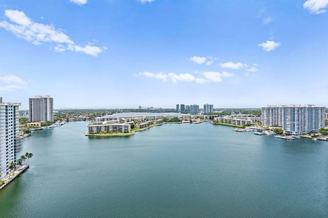 2851 NE 183rd Street 2117, Aventura, FL 33160