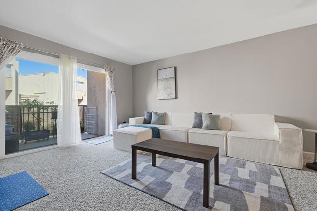 5700 Baltimore Drive 81, La Mesa, CA 91942
