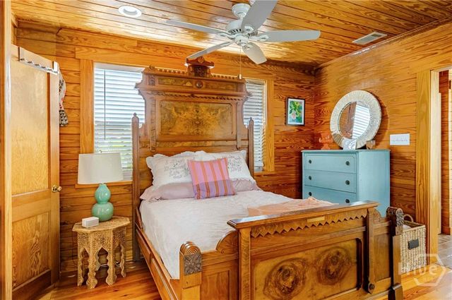 2411 Texas Avenue, Savannah, GA 31404