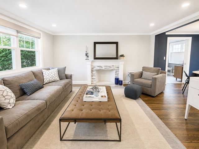 7 John Street, Needham, MA 02494