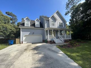 114 Shellbank Drive, Sneads Ferry, NC 28460
