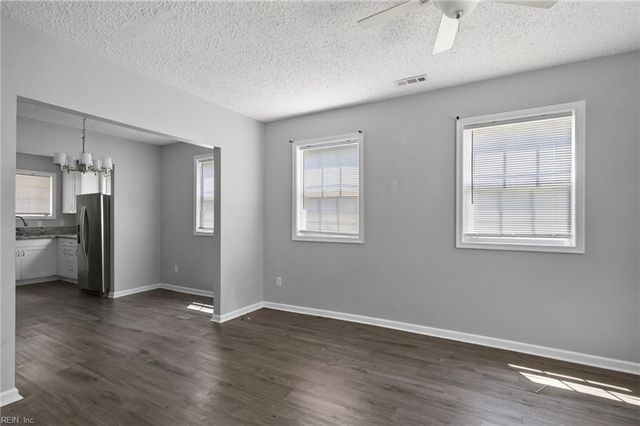 2322 Barraud AVE, Norfolk, VA 23504
