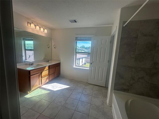 3322 Nila Creek Drive, Spring, TX 77373