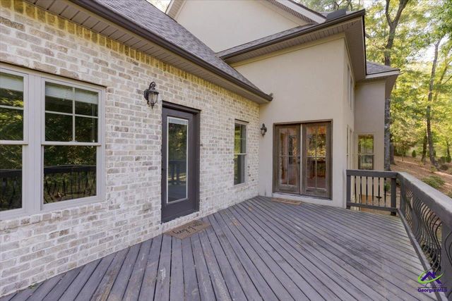 243 Mossland Dr, Perry, GA 31069