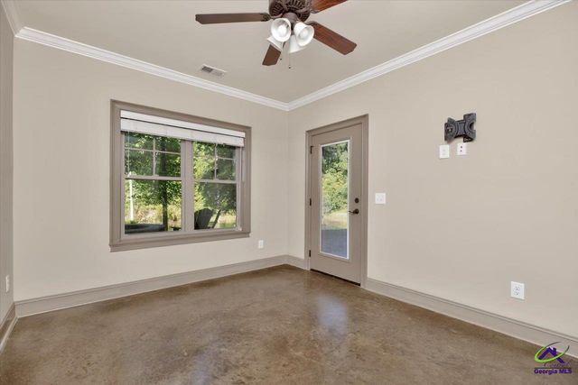 243 Mossland Dr, Perry, GA 31069
