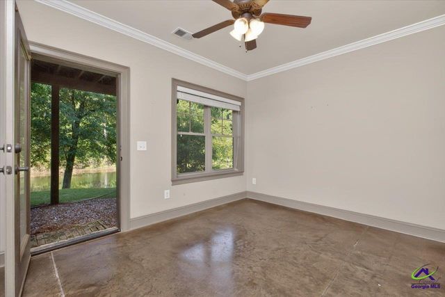 243 Mossland Dr, Perry, GA 31069