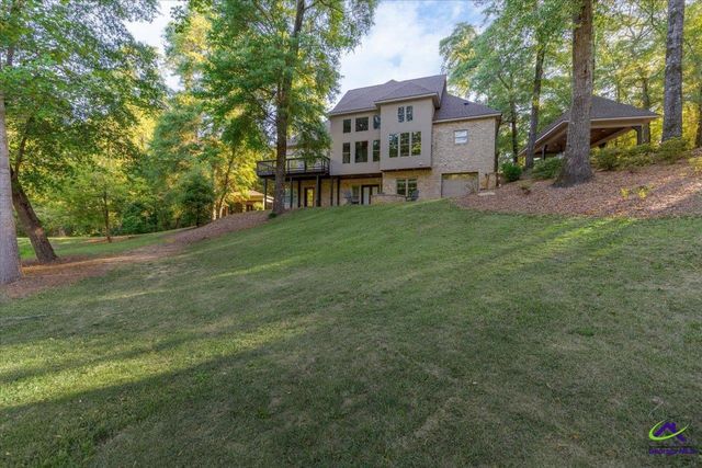 243 Mossland Dr, Perry, GA 31069