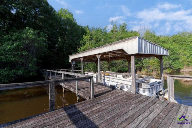 243 Mossland Dr, Perry, GA 31069