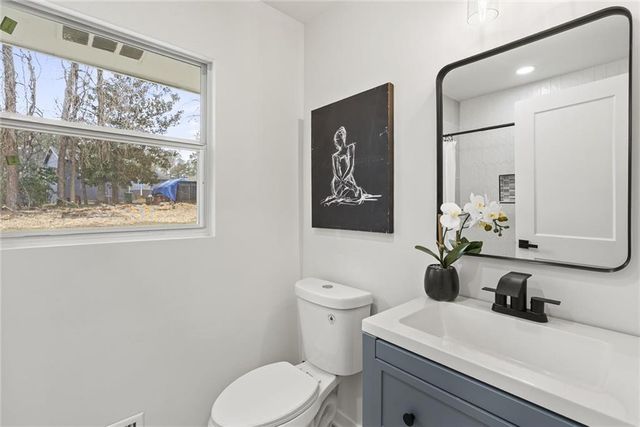 4027 Lindsey Drive, Decatur, GA 30035