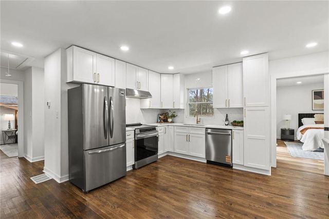 4027 Lindsey Drive, Decatur, GA 30035