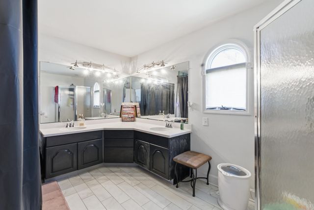 145 S Hill Road, Versailles, KY 40383